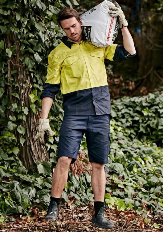 Picture of Mens Rugged Cooling Vented Short