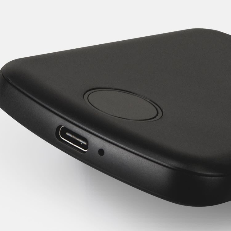 Picture of INGENIO MagSnap Wireless Charging Power Bank